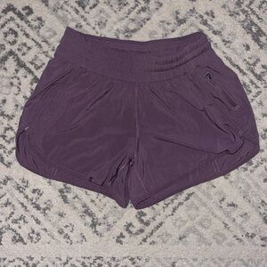 Lululemon shorts never worn